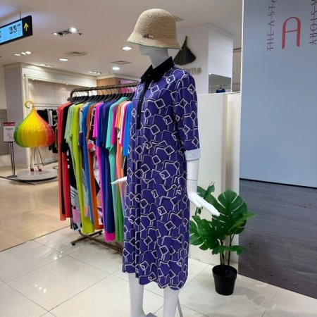 지오 카라 배색 드레스