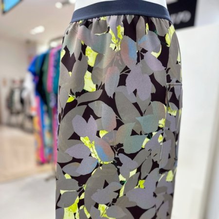 프린팅 H 라인 스커트