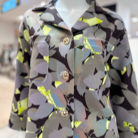 프린팅 패턴 자켓