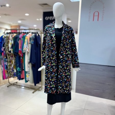 패턴 카라넥 코트