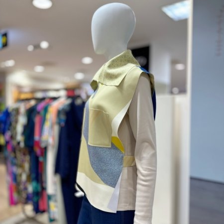 컨템 카라 단추 베스트