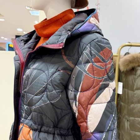 컨템곡선 후드 패딩 하프 코트