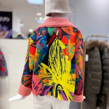 플라워 드로잉 숏 자켓