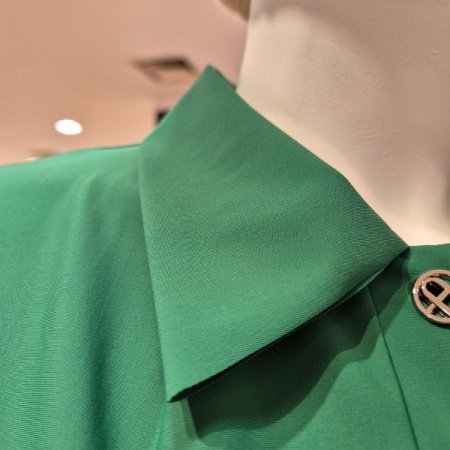 솔리드 카라 원피스