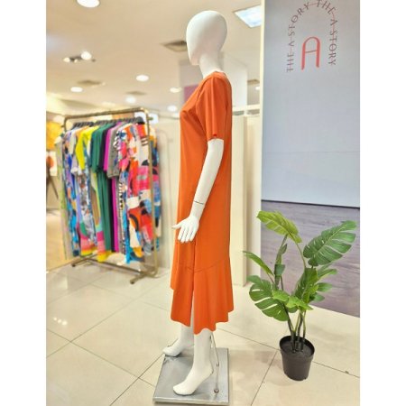 반소매 옆트임 A라인 원피스