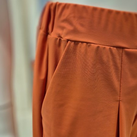 앞주름 벌룬 스판 팬츠