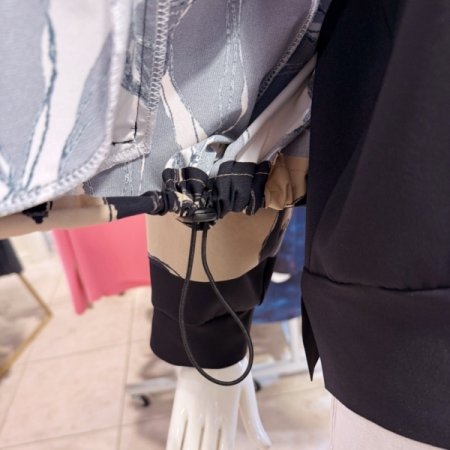 하이넥 후드 집업 점퍼