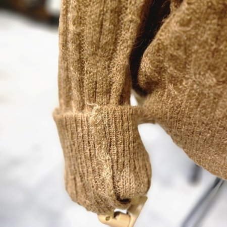 시스루꽈배기니트긴팔티