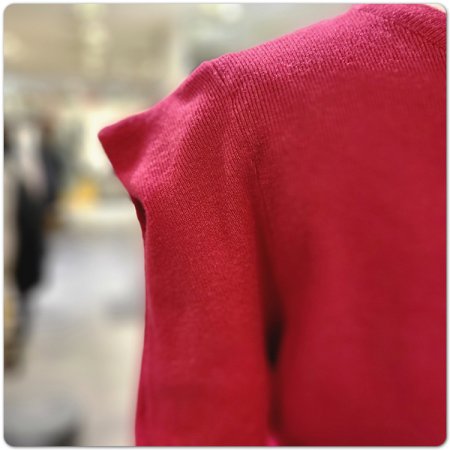 오버숄더니트티셔츠