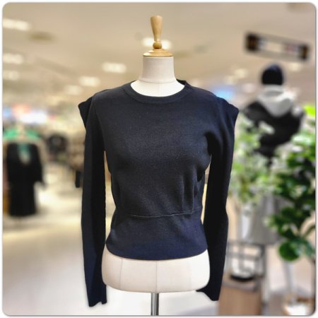 오버숄더니트티셔츠