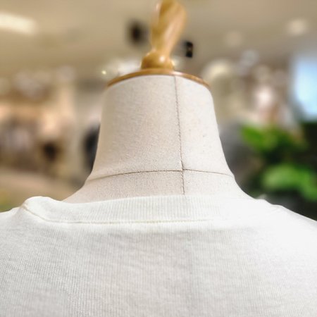 시스루무지라운드이너티