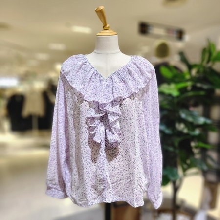 잔꽃무늬프릴쉬폰블라우스