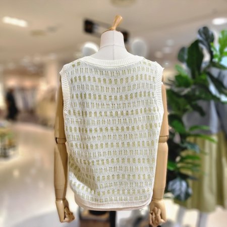 라운드넥패턴니트조끼