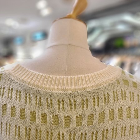 라운드넥패턴니트조끼