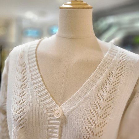 펀칭시보리롱소매가디건