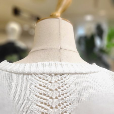 펀칭시보리롱소매가디건