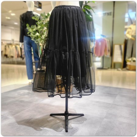 밴딩일단프릴샤스커트