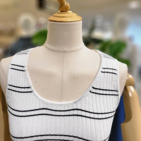 단가라골지민소매니트