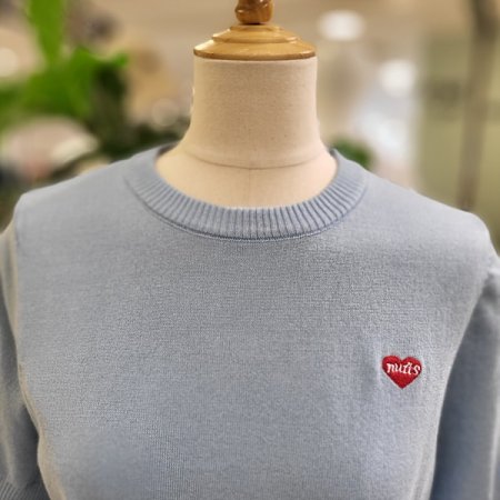 시보리넥하트반팔니트