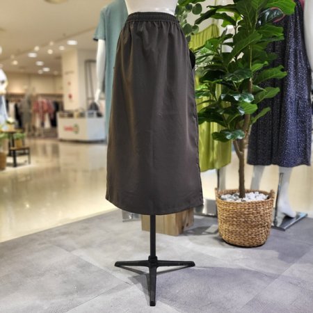 끈조절포켓가을롱스커트