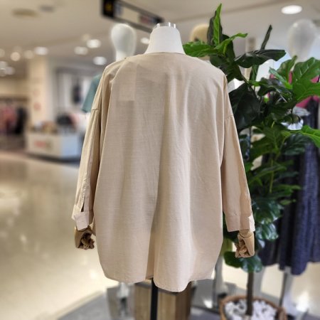 라운드넥박시핏자켓