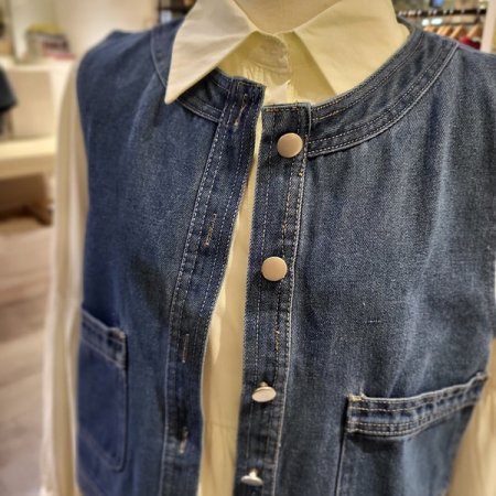 라운드넥크롭데님조끼