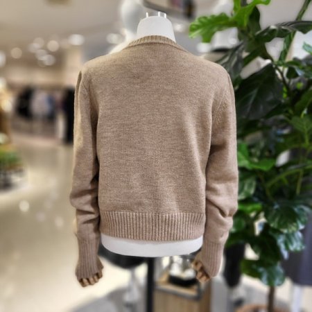 긴팔시보리단추가디건