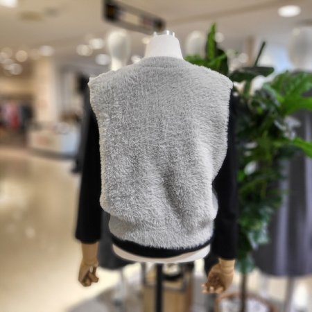 브이넥뽀송크롭베스트