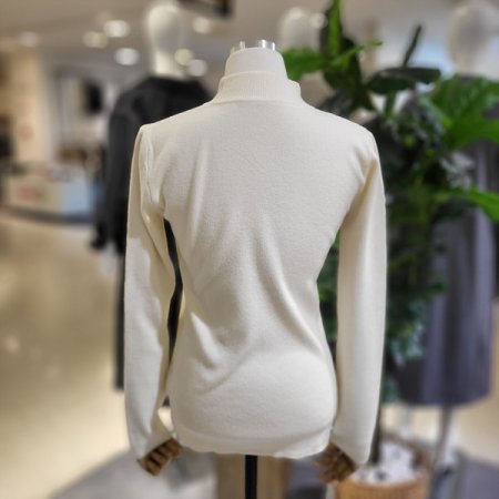 반폴라베이직겨울티셔츠