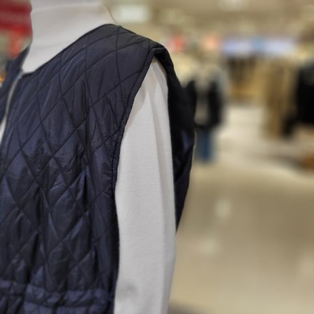 누빔패딩하프조끼