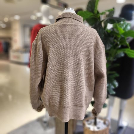 카라넥시보리긴팔니트