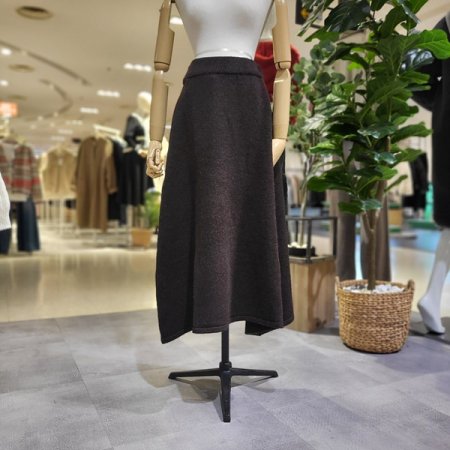 밴딩도톰니트롱스커트