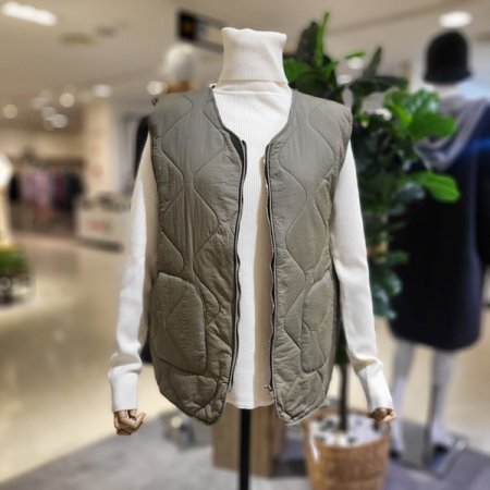 라운드넥누빔패딩조끼