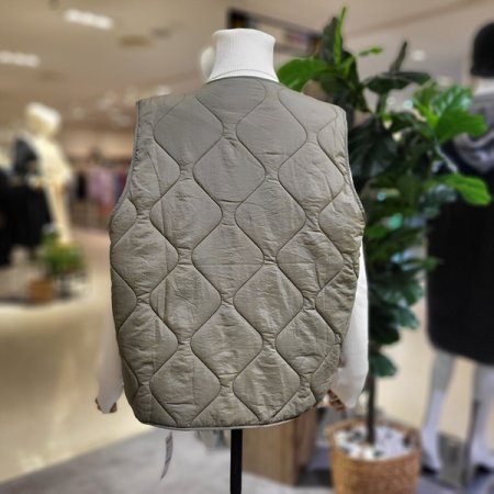 라운드넥누빔패딩조끼