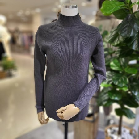 교차골지반목폴라니트티