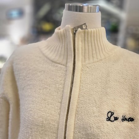 부클하이넥집업니트점퍼