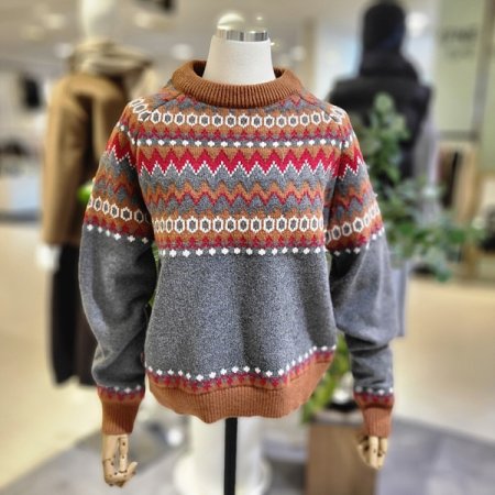 시보리넥패턴스웨터