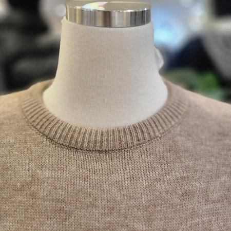 빅리본긴팔니트티