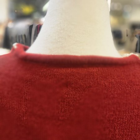 진주라운드넥긴팔니트티