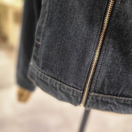 카라넥집업진청자켓