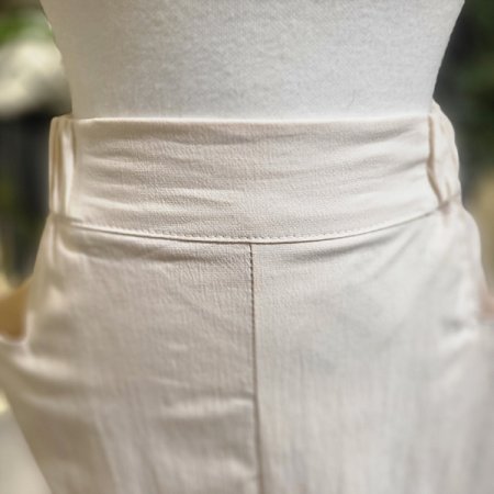 뒷밴딩볼륨포켓면스커트