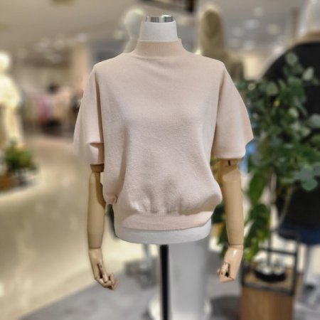 반폴라반팔봄니트