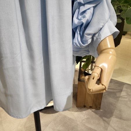 캉캉소매쉬폰블라우스