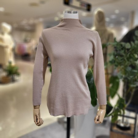 반폴라기본봄니트