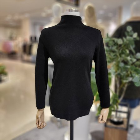 반폴라기본봄니트