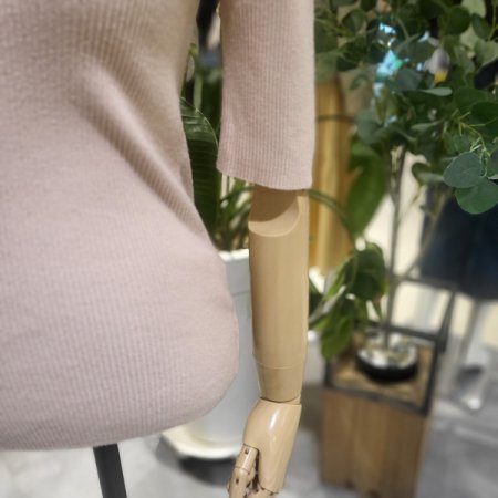 U라인딥넥4부장니트