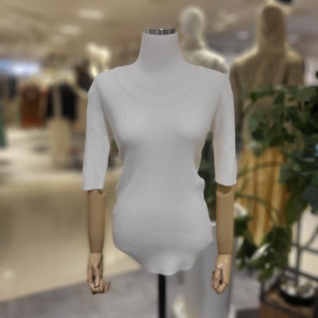 U라인딥넥4부장니트