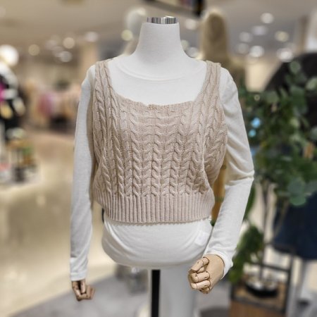 간절기니트뷔스티에