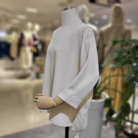 7부소매루즈핏블라우스