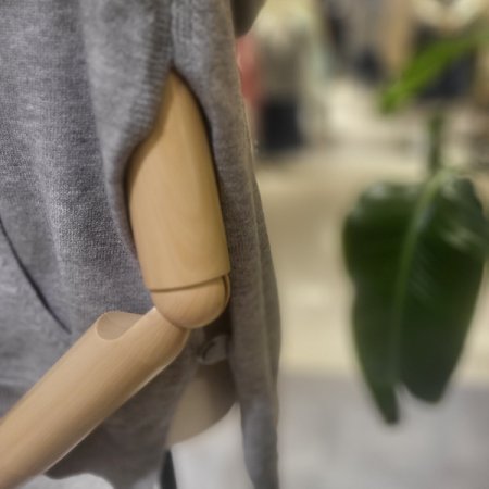 옆절개후드니트조끼